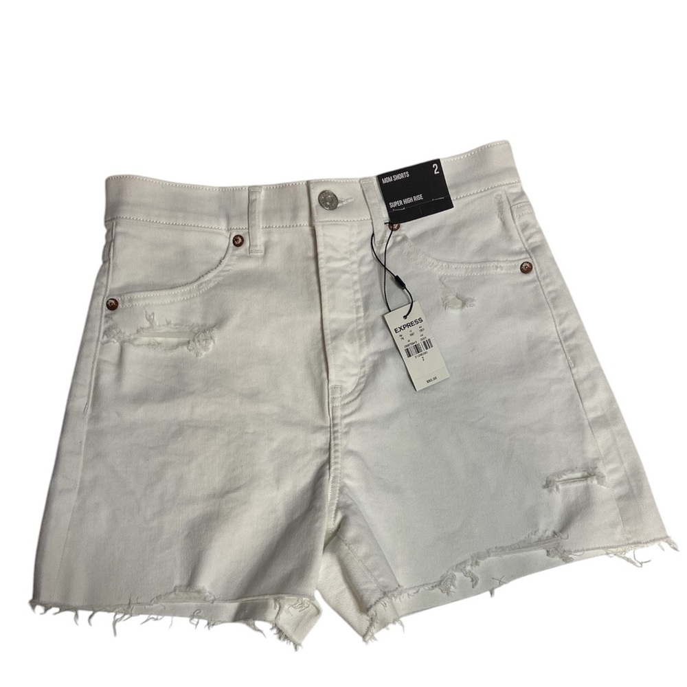Express Super High Rise Mom Shorts size2 new with a defect rear packet had a rip